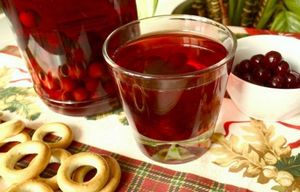 Заготовки из вишни на зиму, популярные рецепты: варенье, джем и компот